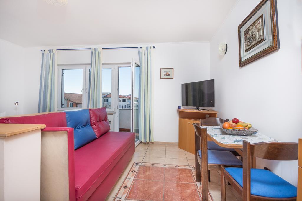 Apartments Villa-Passat Poreč Buitenkant foto