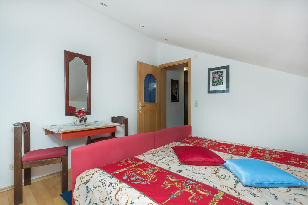 Apartments Villa-Passat Poreč Buitenkant foto