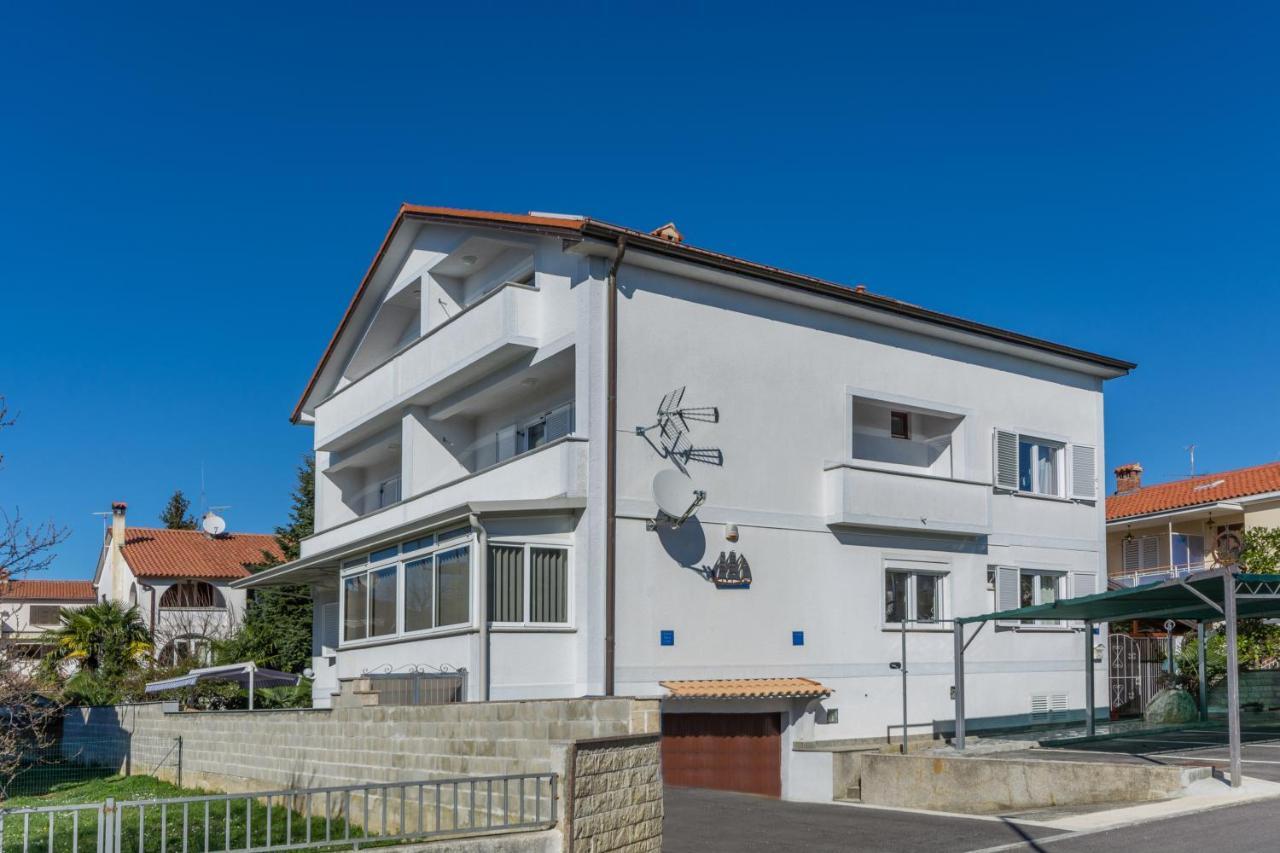Apartments Villa-Passat Poreč Buitenkant foto