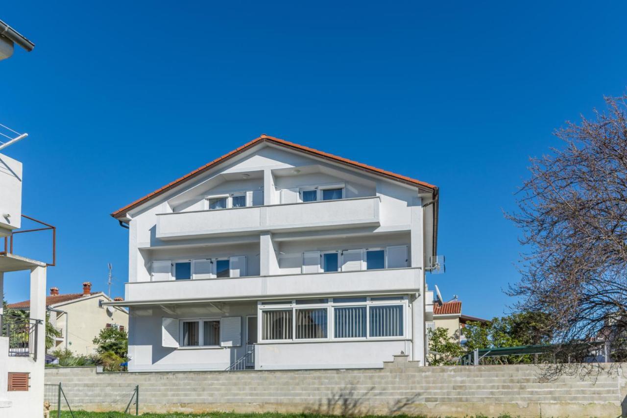 Apartments Villa-Passat Poreč Buitenkant foto